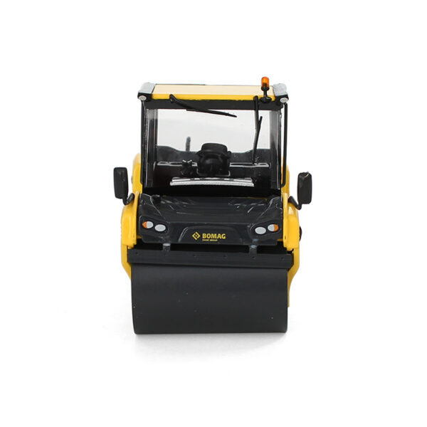 Model - Tandemový valec BW 206 - Bomag - Image 2