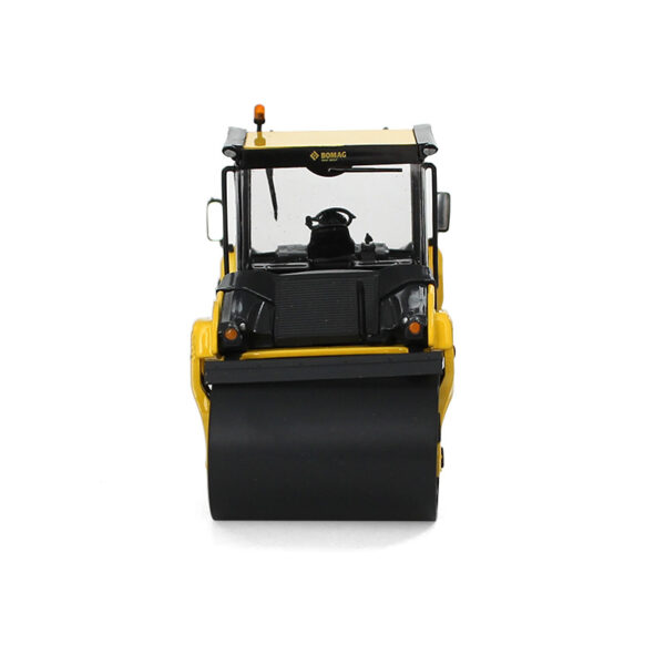 Model - Tandemový valec BW 206 - Bomag - Image 6