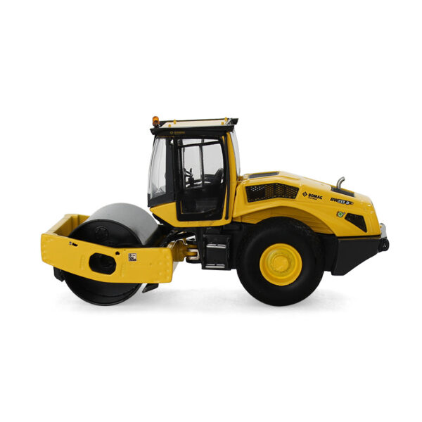Model - Vibračný valec BW 213 D-5  - Bomag - Image 7